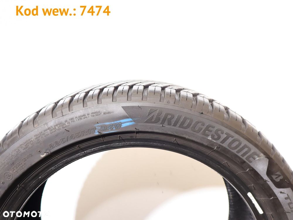 Bridgestone Turanza All Season 6 - 225/45 R17 - 5