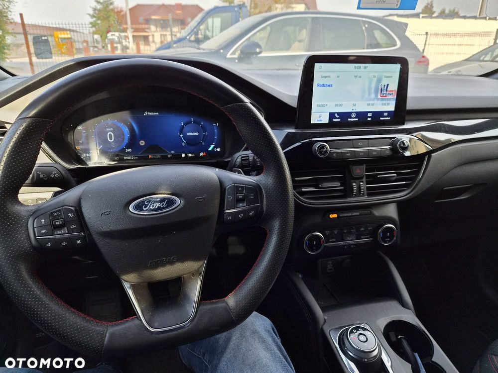 Ford Kuga 2.0 EcoBlue ST-LINE - 2