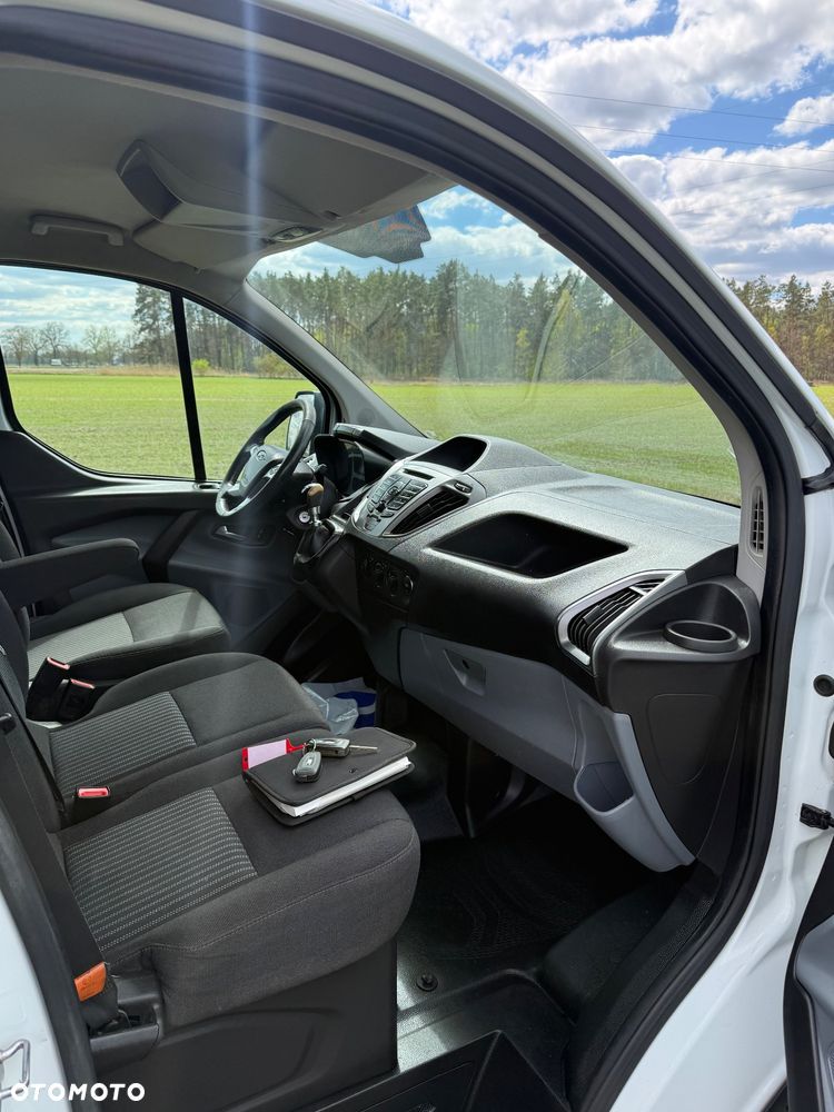 Ford Transit Custom - 16