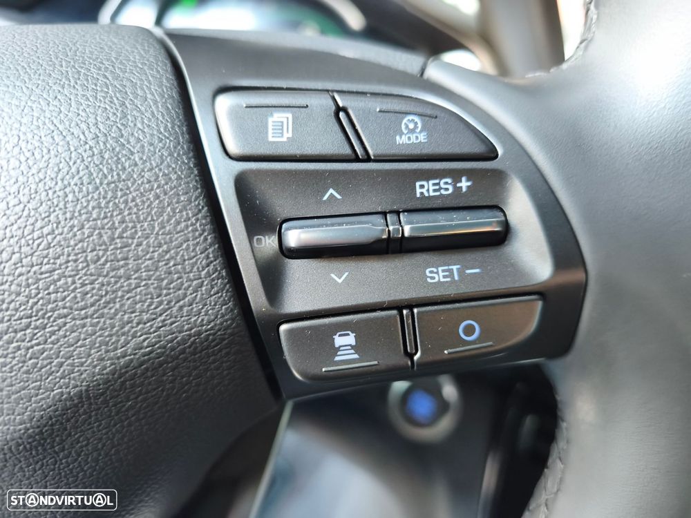 Hyundai Ioniq - 20