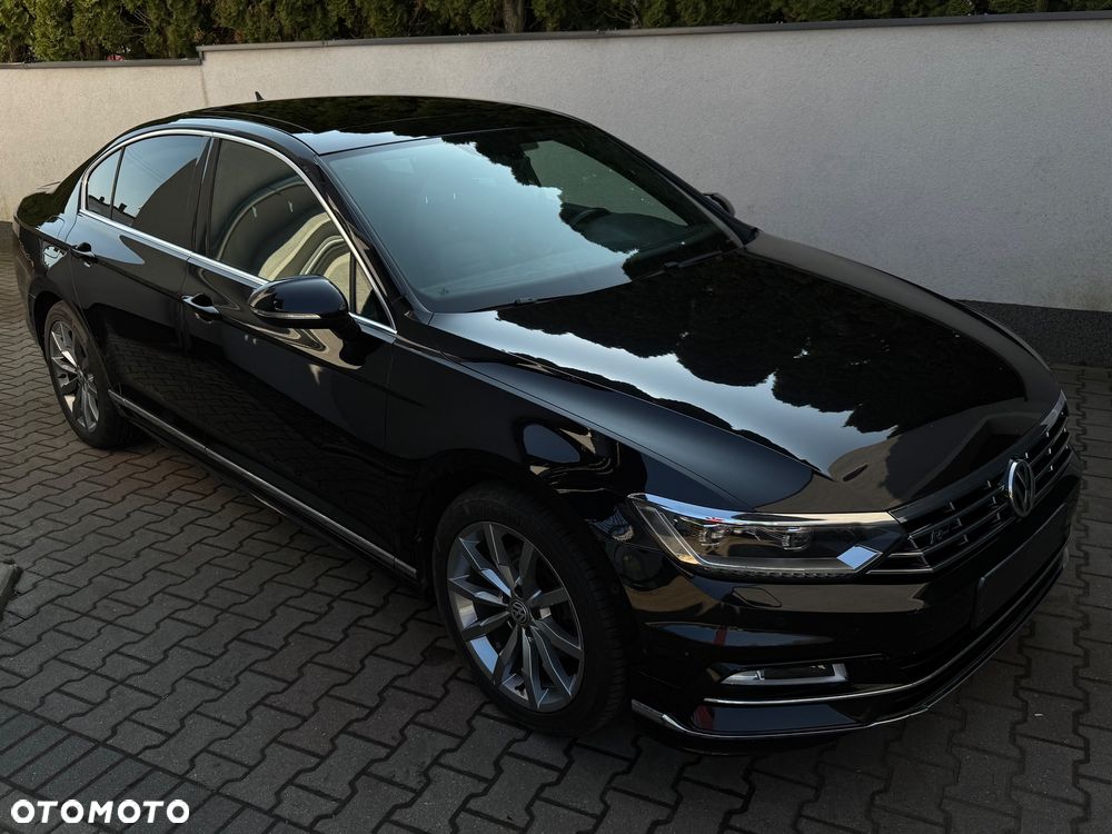Volkswagen Passat 2.0 TDI (BlueMotion Technology) Highline - 1