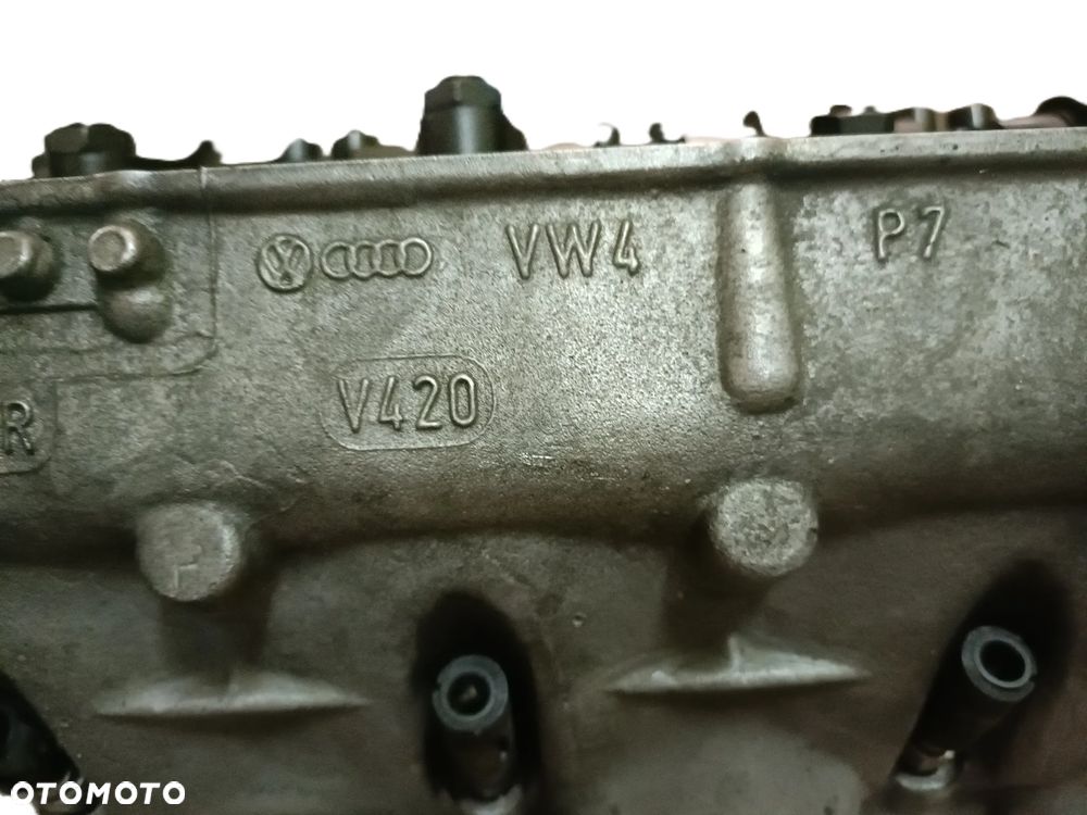 VOLKSWAGEN GOLF V 03-09 r. 1,9 TDI GŁOWICA SILNIKA 038103373R + - 11