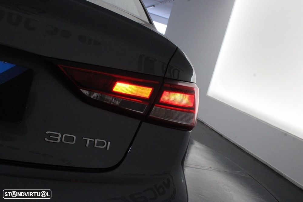 Audi A3 Limousine 30 TDI - 41