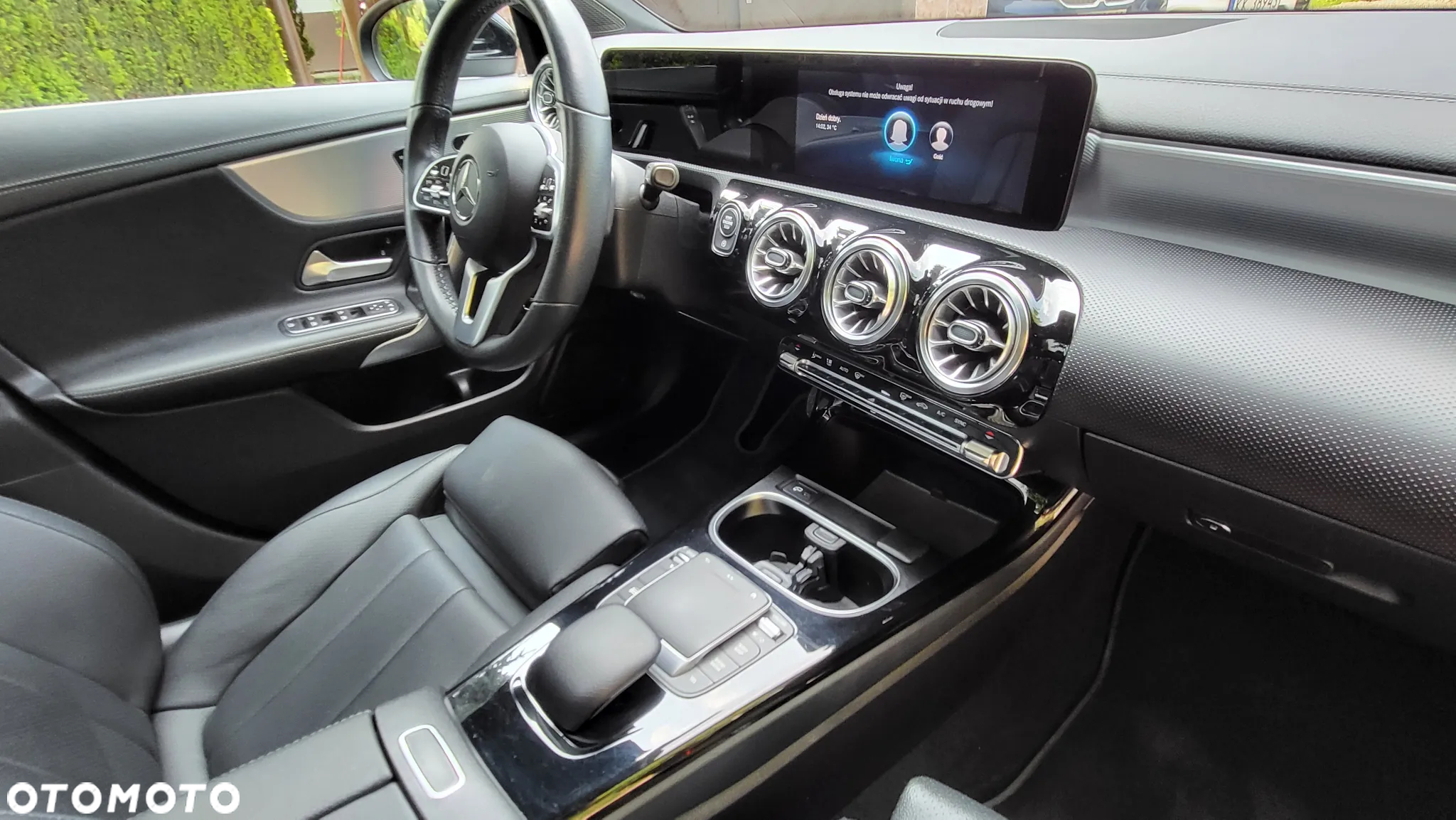 Mercedes-Benz CLA 250 7G-DCT AMG Line - 21
