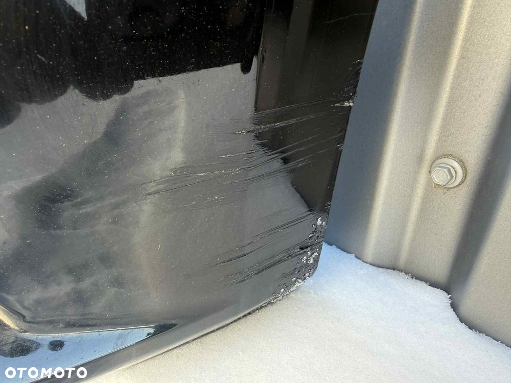 Audi A4 B9 Zderzak Przód Przedni PDC 15-19 Kolor: LY9T - 6