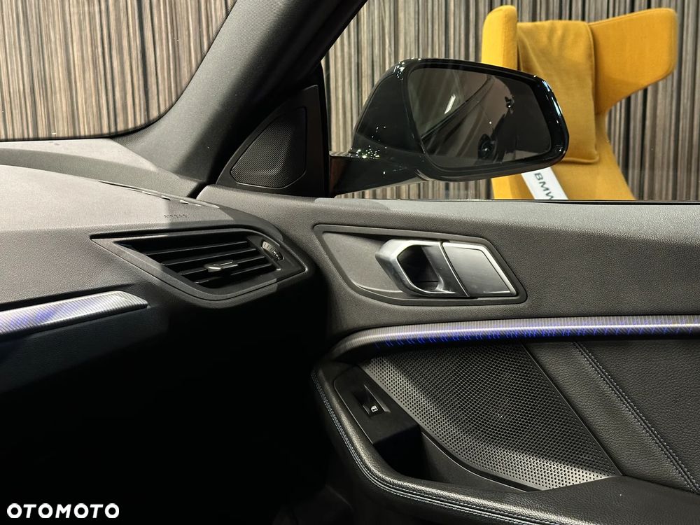 BMW Seria 2 218i M Sport - 17