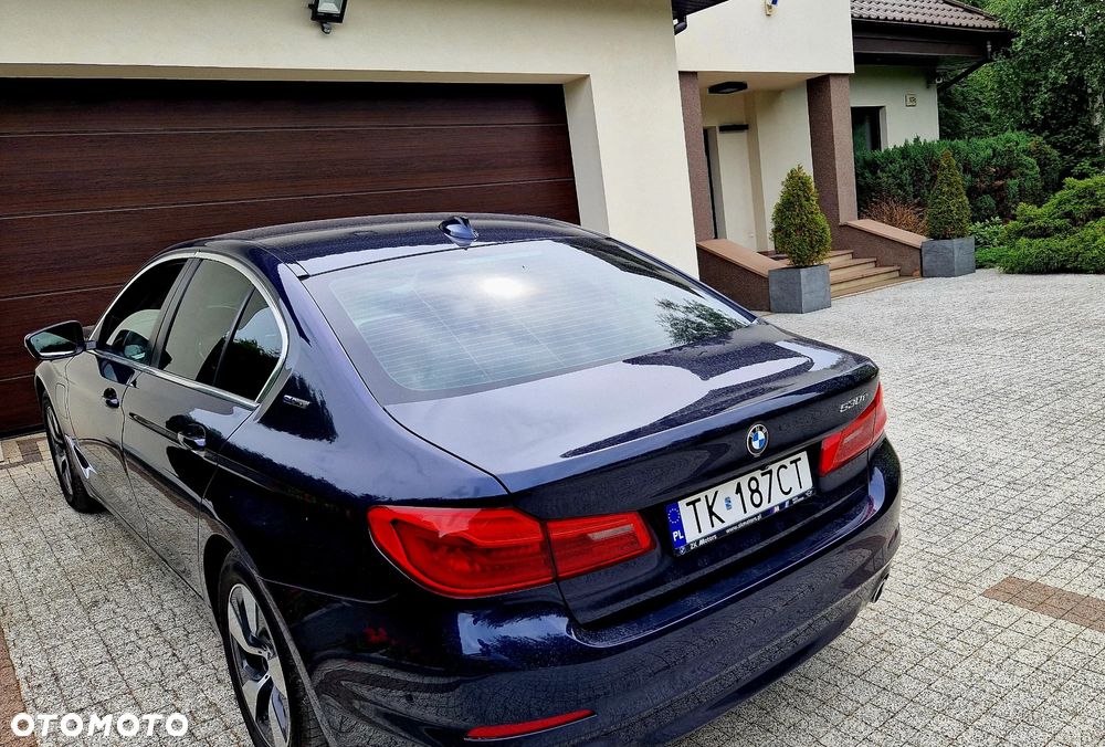 BMW Seria 5 530e iPerformance GPF Luxury Line sport - 4