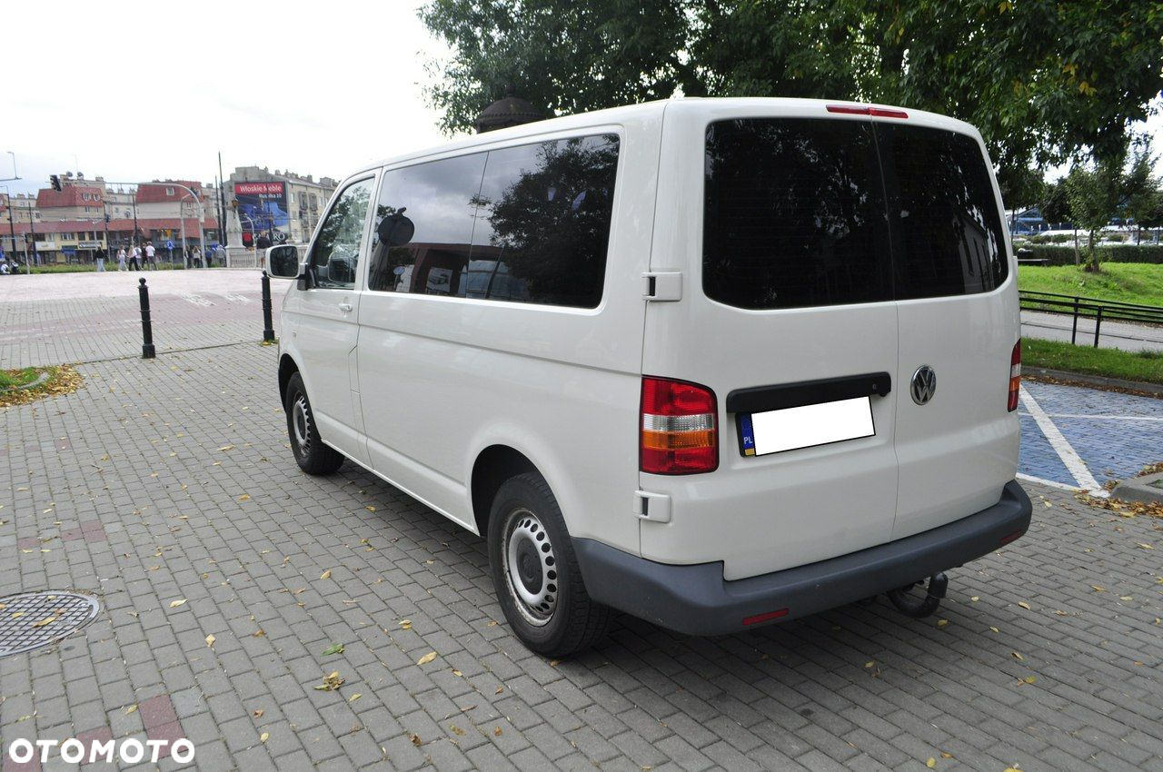 Volkswagen Transporter - 4