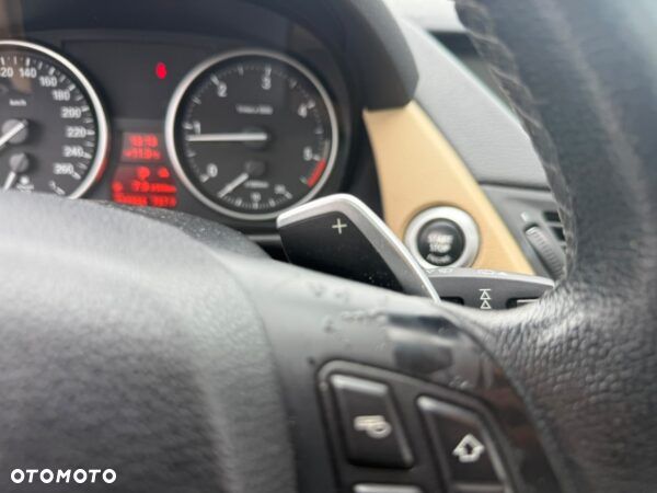 BMW X1 - 13
