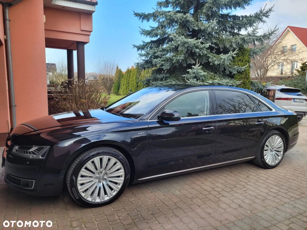 Audi A8 - 1
