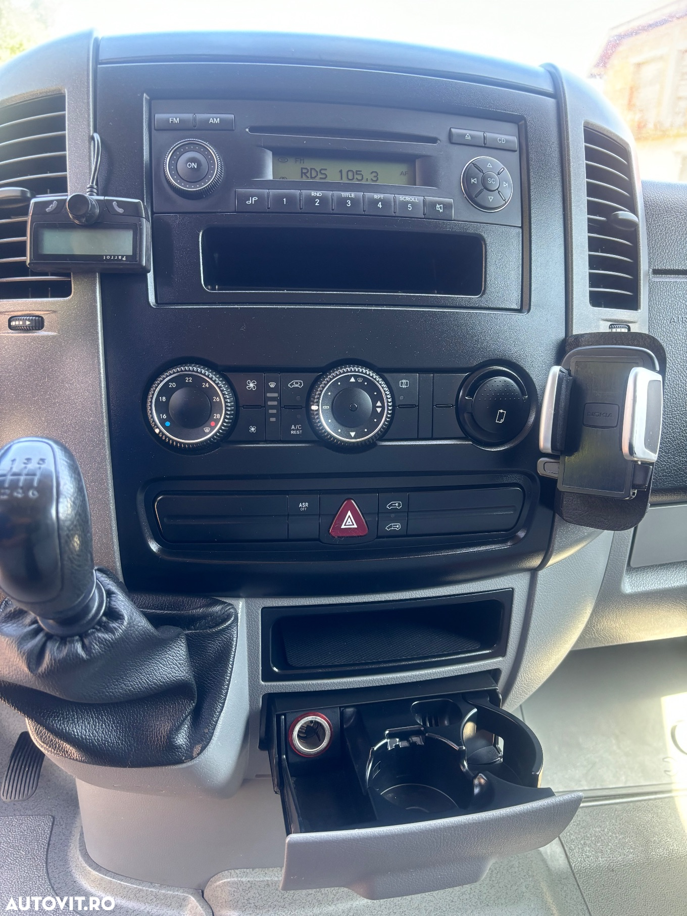 Volkswagen Crafter 2.5 tdi clima - 9