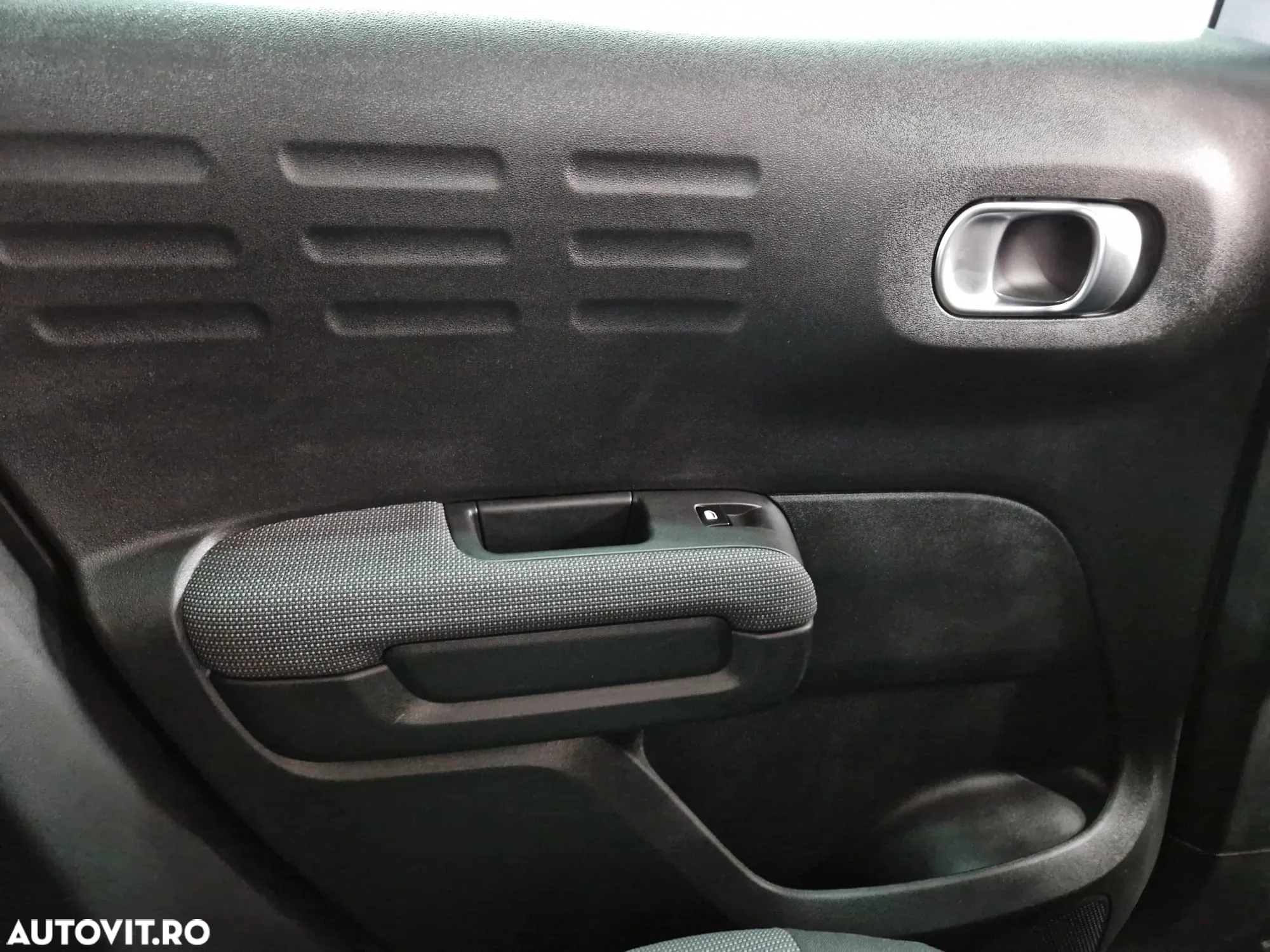 Citroën C3 AIRCROSS PureTech 130 Stop & Start EAT6 OPF SHINE PACK - 7