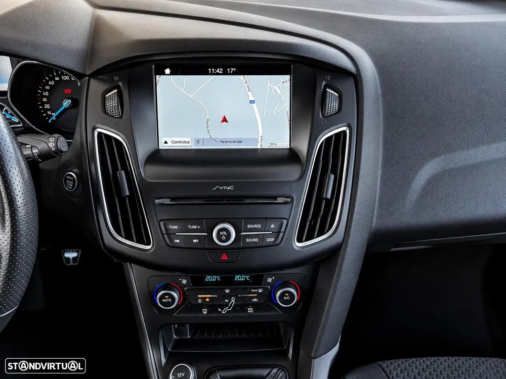 Ford Focus 1.0 EcoBoost ST-Line - 9