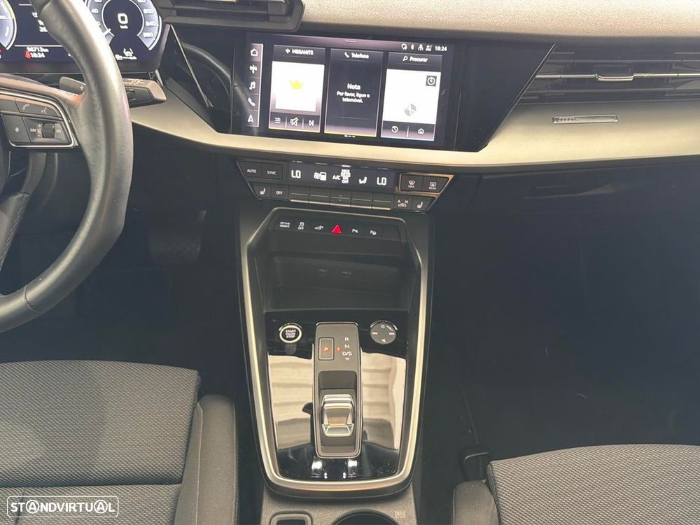 Audi A3 Sportback 45 TFSIe S line - 11