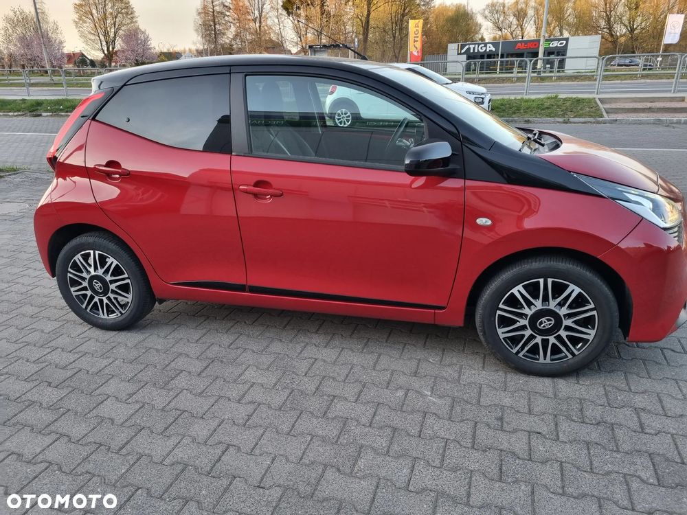 Toyota Aygo x-clusive Style Selection - 5