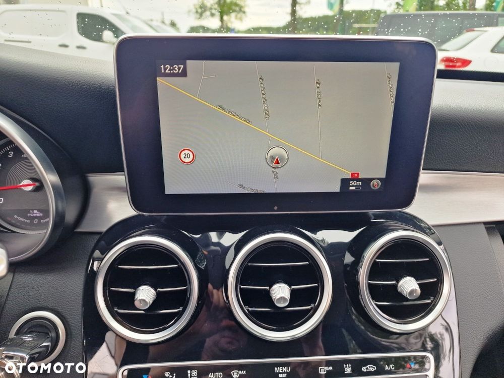 Mercedes-Benz Klasa C 350 e 7G-TRONIC - 35