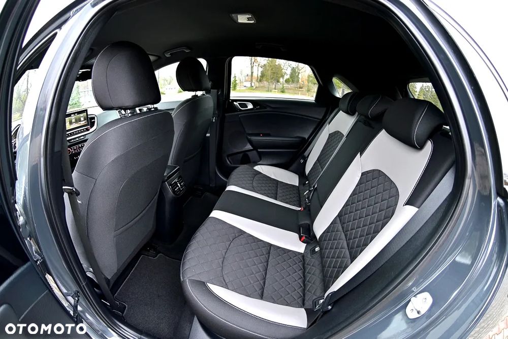 Kia Ceed 1.4 T-GDI GT-Line DCT - 19