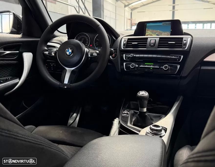 BMW 116 d Pack M - 23