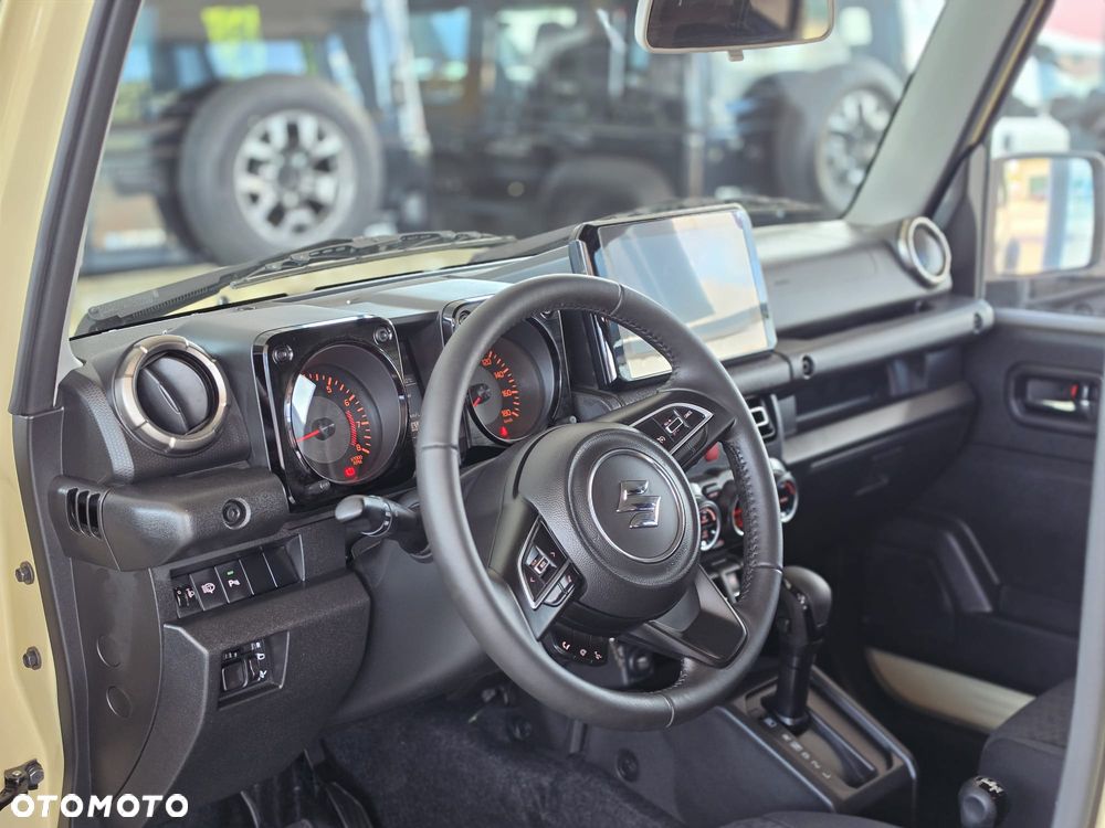 Suzuki Jimny - 23