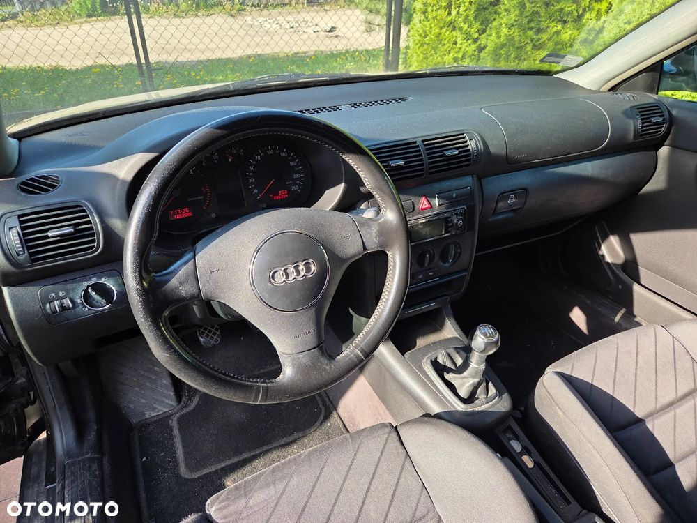 Audi A3 3-drzwiowe 1.9 TDI Ambition - 6