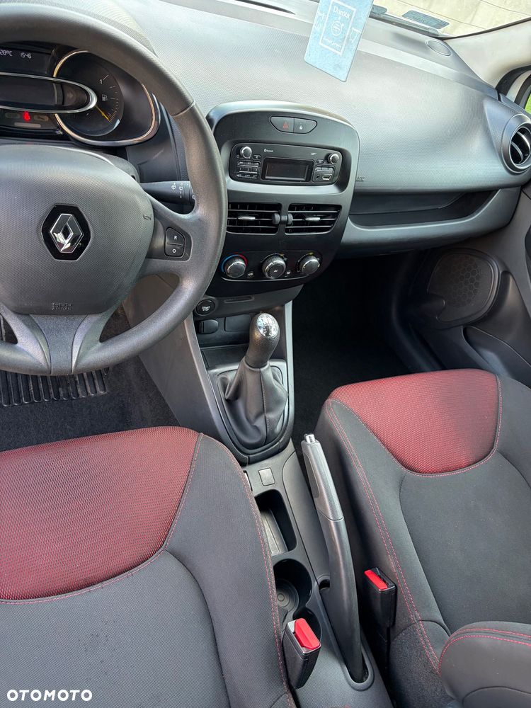 Renault Clio 1.2 16V Authentique - 16