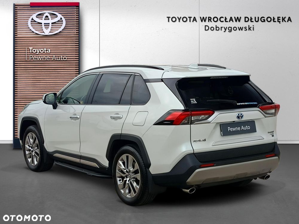 Toyota RAV4 - 4