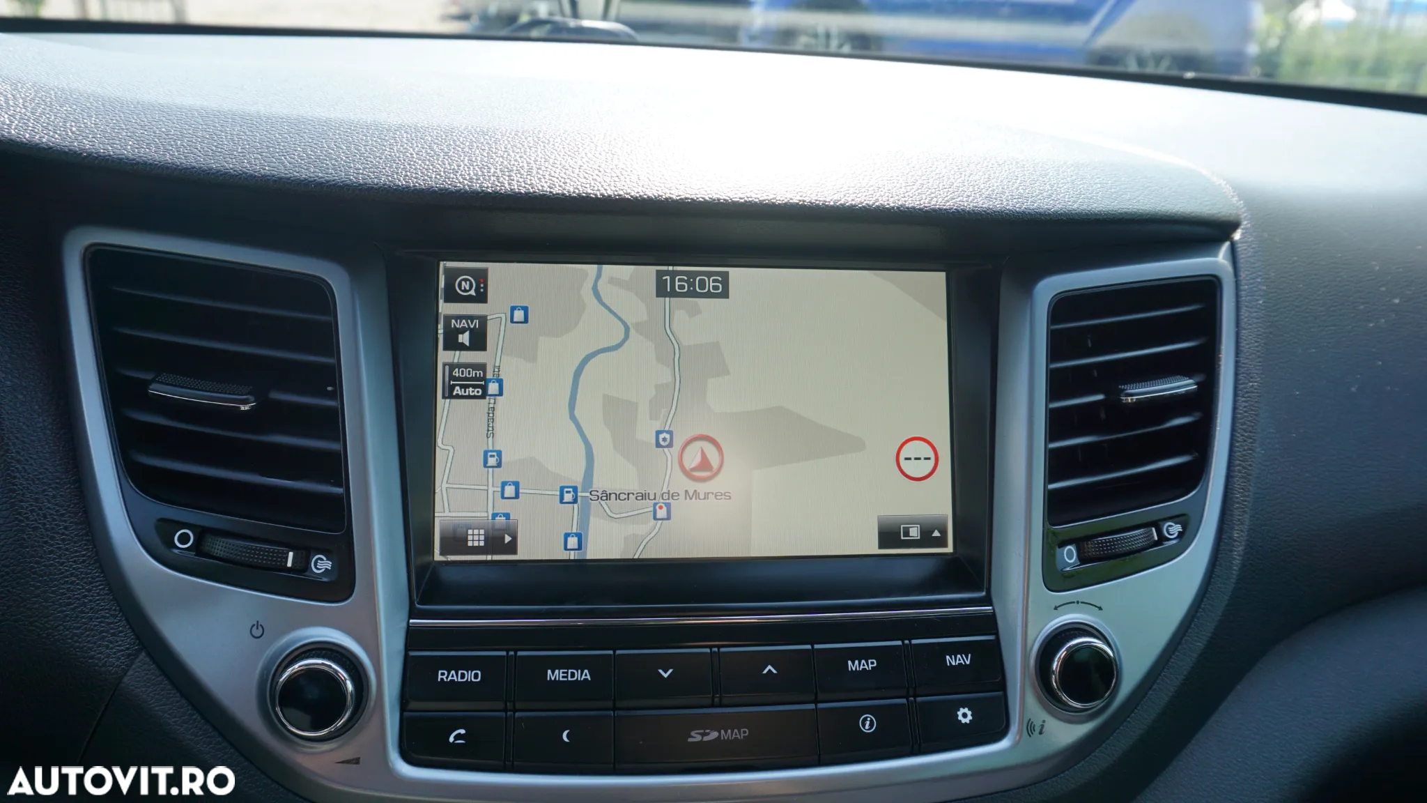 Hyundai Tucson 1.6 T-GDi 4WD 7DCT Luxury - 25