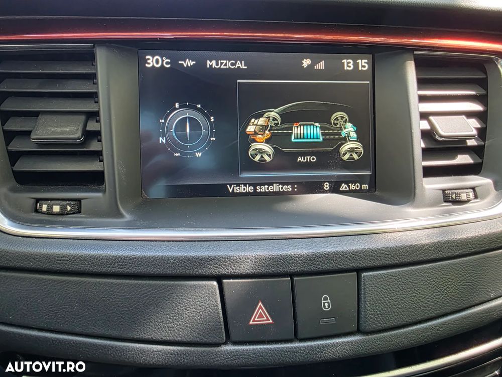 Peugeot 508 RXH Hybrid4 - 19