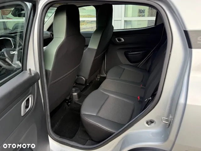 Dacia Spring Electric 26.8kWh 65 Extreme - 13