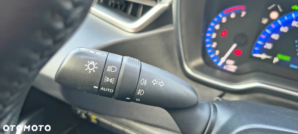 Toyota Corolla 1.8 Hybrid GPF Comfort - 28