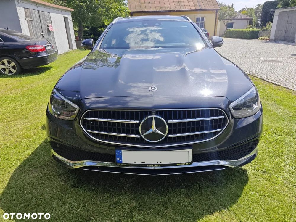 Mercedes-Benz Klasa E 220 d T 9G-TRONIC Avantgarde - 1