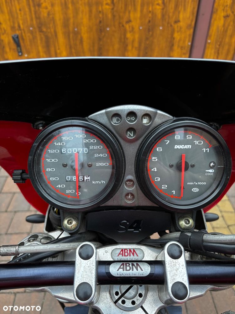 Ducati Monster - 8