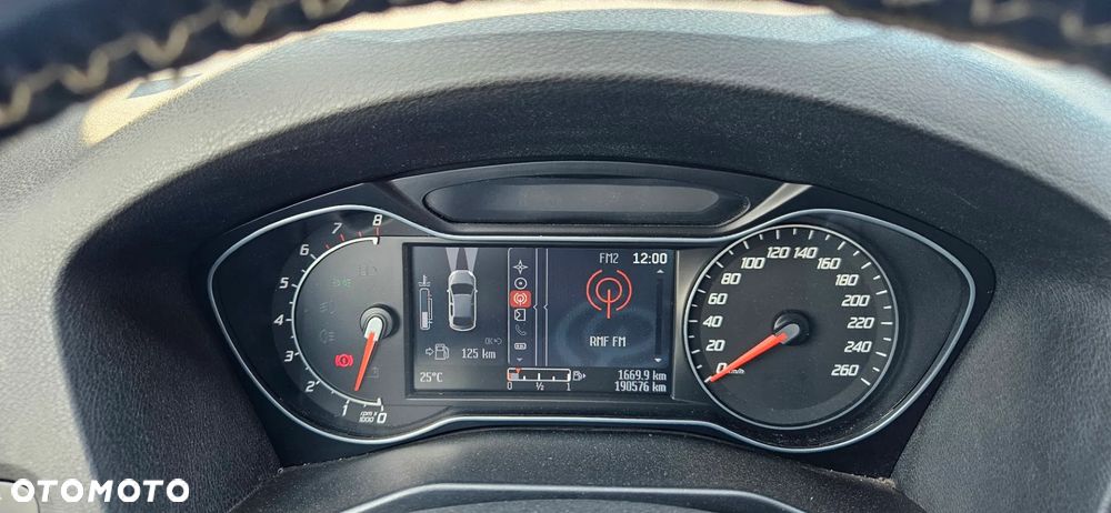 Ford Mondeo 1.6 T Titanium - 39