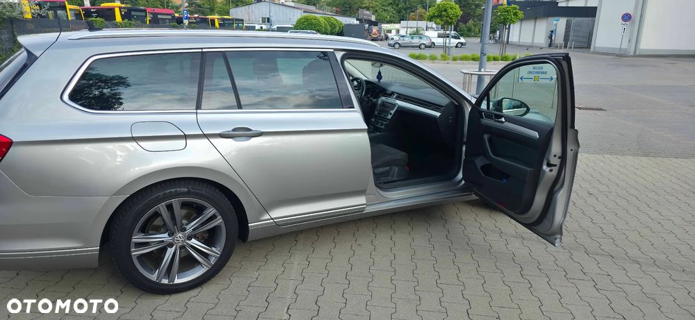 Volkswagen Passat 2.0 TDI (BlueMotion Technology) DSG Highline - 6