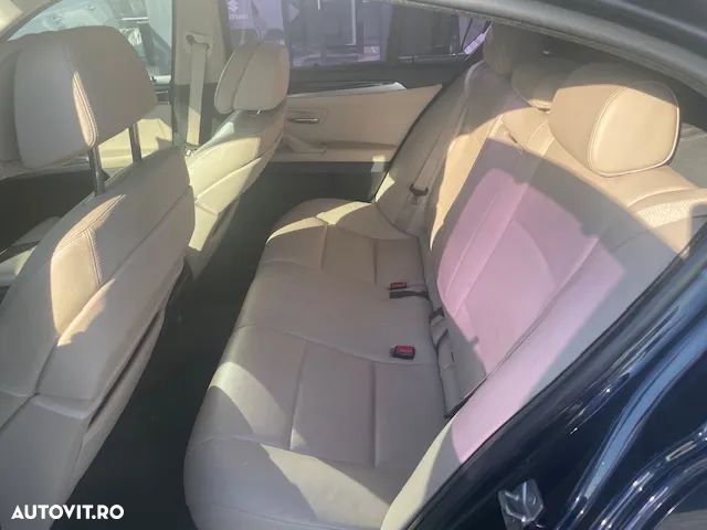 BMW Seria 5 - 12