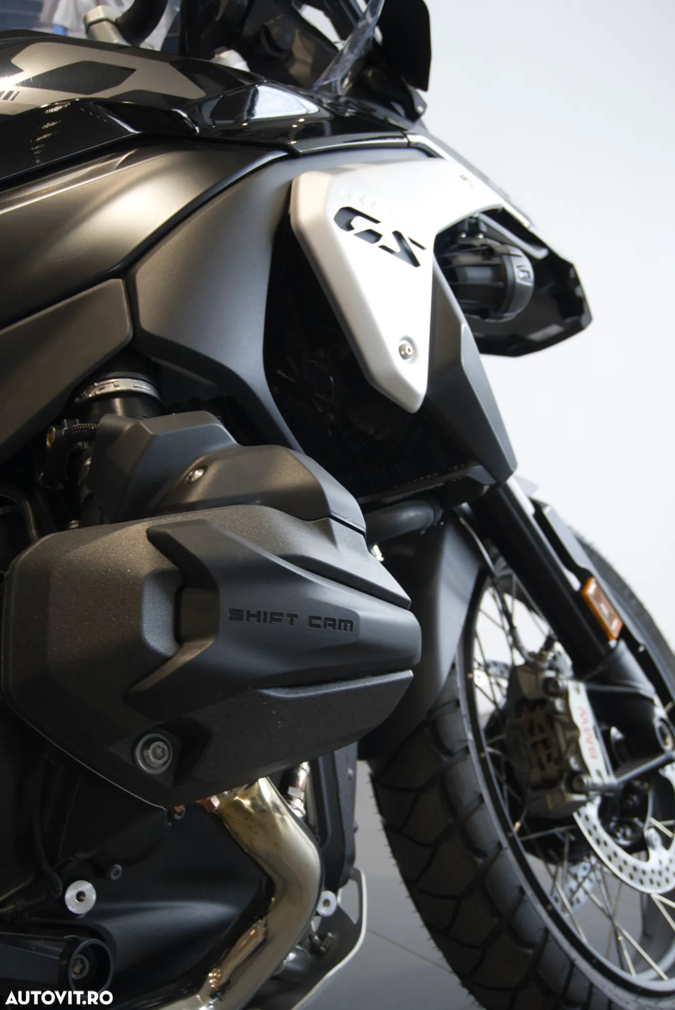 BMW R1300GS Adventure - 16