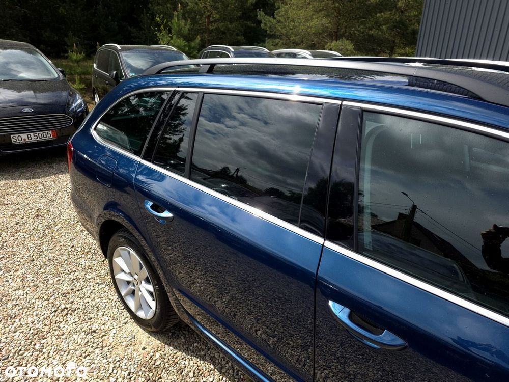 Skoda Superb 2.0 TDI Ambition - 27