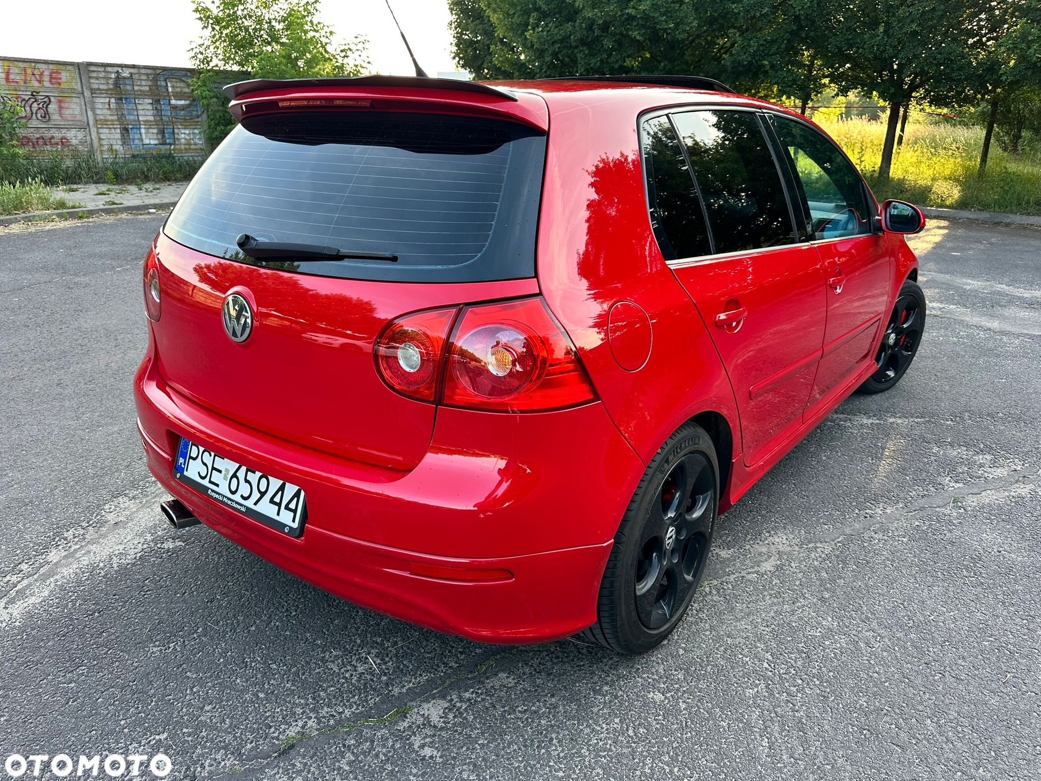 Volkswagen Golf V R32 - 8