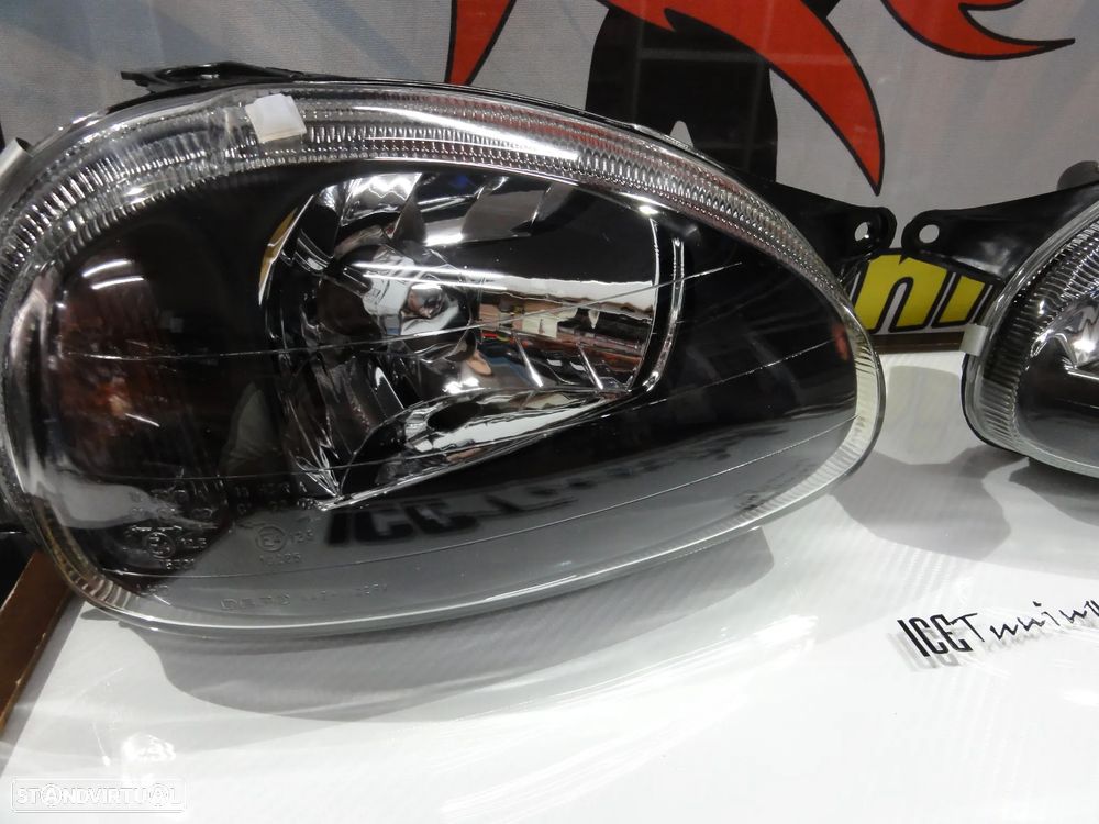 Faróis frontais com luz branca 5000k Opel corsa B Fundo Preto regulação elétrica - 2