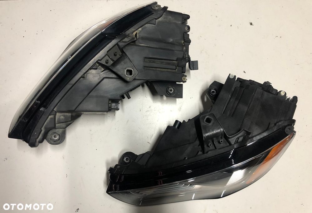 Audi A3 8V reflektory full led lewy prawy USA - 3