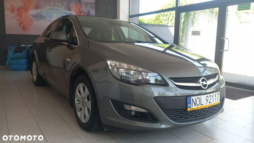 Opel Astra 1.4 Turbo Active - 3