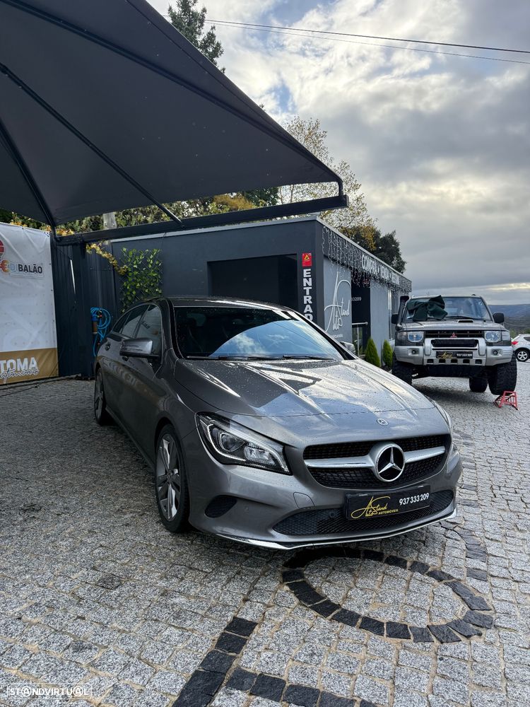 Mercedes-Benz CLA 180 d Shooting Brake Urban - 2