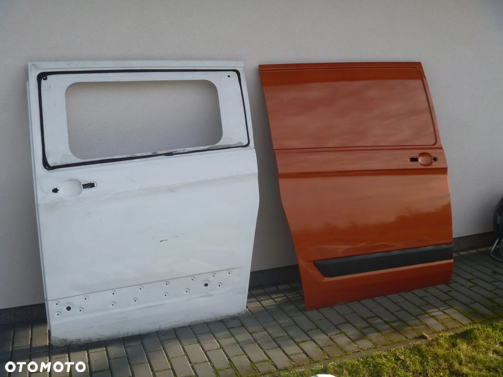 FORD TRANSIT TOURNEO CUSTOM DRZWI TYLNE LEWE SUWANE - 5