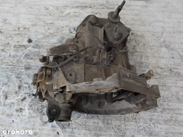 PEUGEOT 206 1.6 B SKRZYNIA BIEGÓW 20CP92
