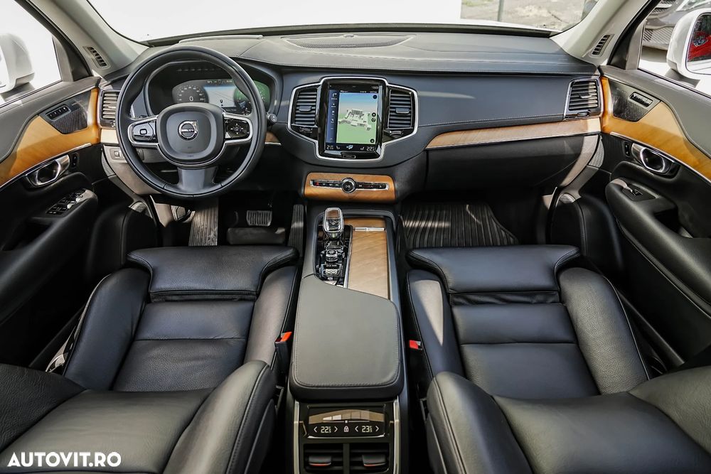 Volvo XC 90 T8 AWD Recharge Geartronic Inscription Edition - 9