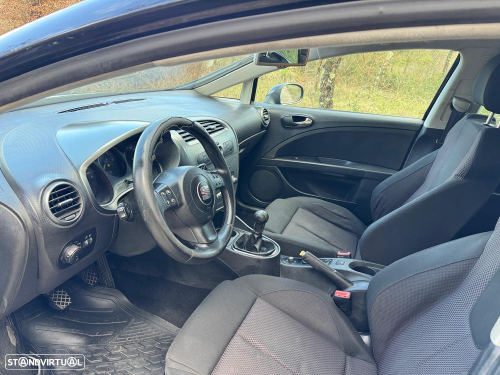 SEAT Leon 1.9 TDI Sport DPF - 6
