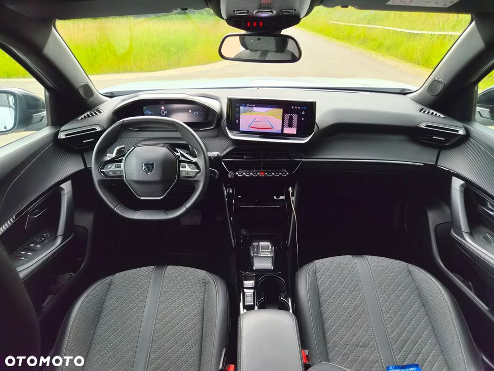 Peugeot 2008 1.2 PureTech Allure Pack S&S EAT8 - 17