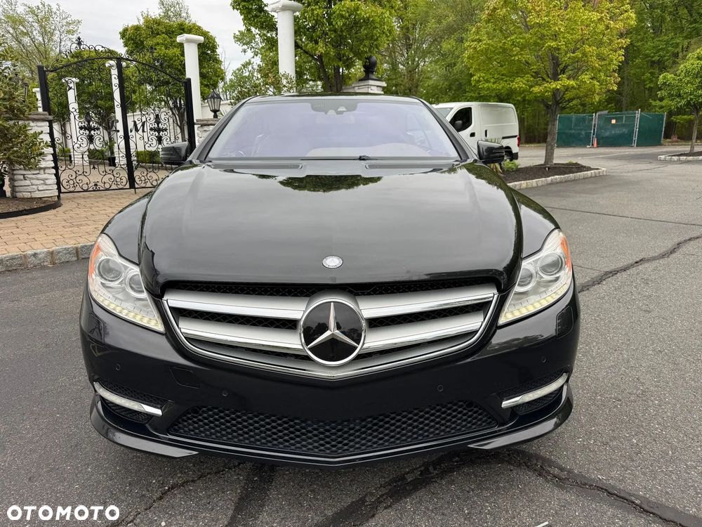 Mercedes-Benz CL - 5