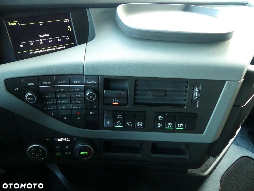 Volvo FH4 500 / EURO 6 / AUTOMAT / LOW DECK / I- SHIFT / KLIMA POSTOJOWA / - 35