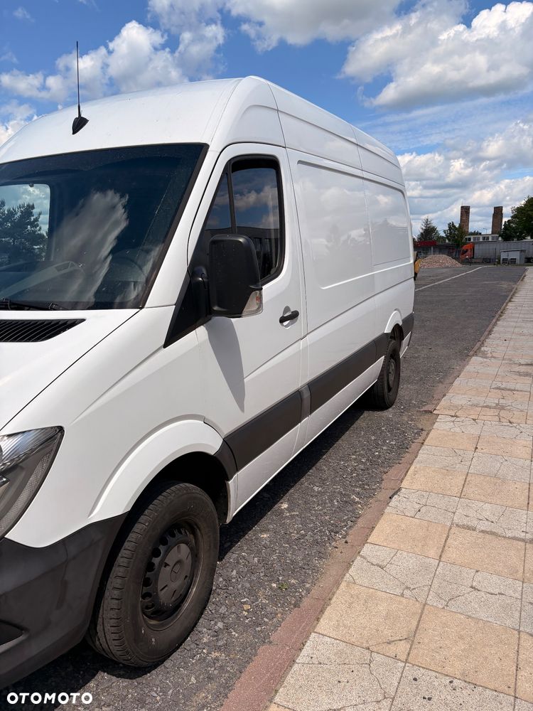 Mercedes-Benz SPRINTER - 3